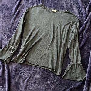 14th & Union Bell Sleeve Sweater